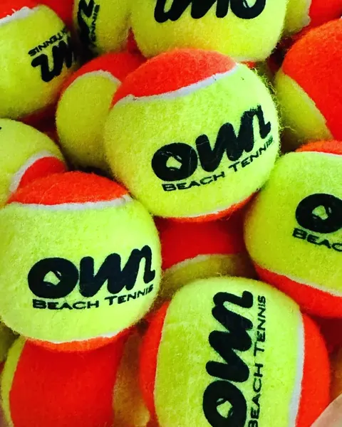Canchas y piezas - Own Beach Tennis Balls