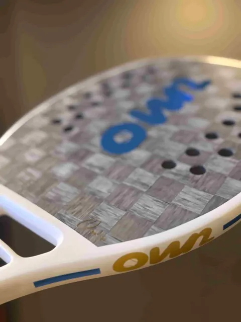Own Silver Carbon 20mm White/Gold or Black/Gold option– Racket with Line Detail + OwnBT Grit Treatment + OwnBT 2 in 1 Bag/Towel - foto 17