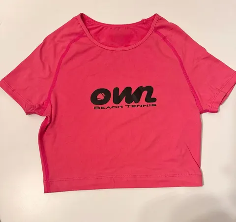 OWN Women’s Crop Top – Light Blue, Pink & Black – Customizable - foto 5