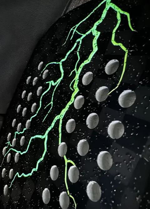 OWN Full Carbon 22mm – Personalized Racket + Grit Treatment & 2-1 Bag - foto 14