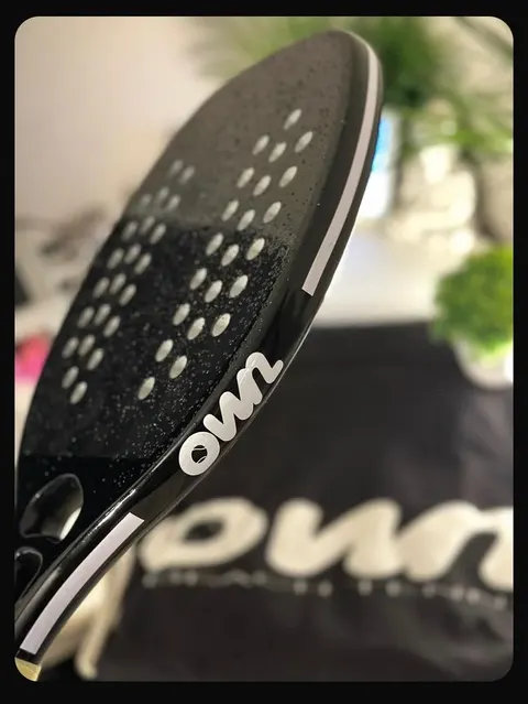 Own Full Carbon 22mm – Racket with Line Detail + OwnBT Grit Treatment + OwnBT 2 in 1 Bag/Towel - foto 6