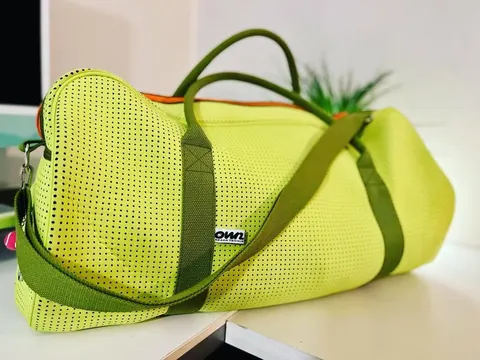 Sandless Neoprene Beach Bag – Neon Green Or Black - foto 4